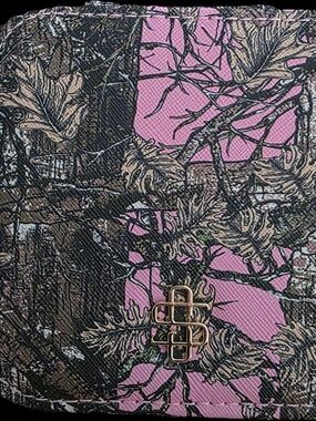 Simply Southern Pink & Brown Camouflage Floral Jewelery Holder with Gold Logo